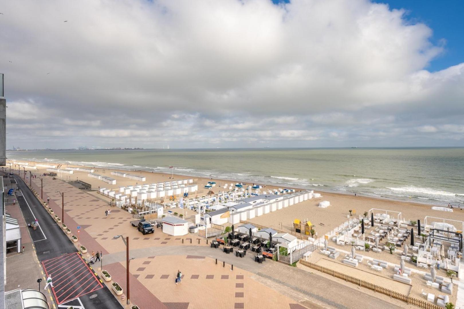 Vue Mer, Famille, Teletravail, Chiens Admis & Garage Knokke-Heist Exterior photo